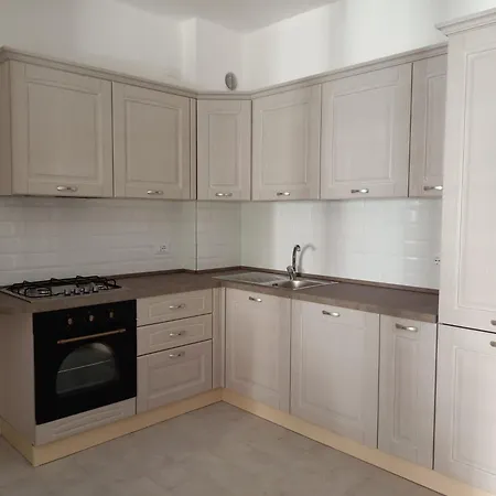 Trilocale Санремо